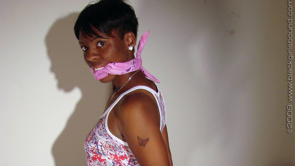 Pinky Photoset 2