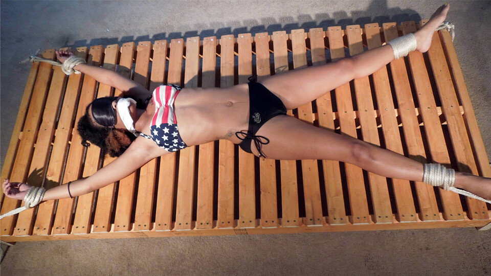 Scarlet Photoset 74